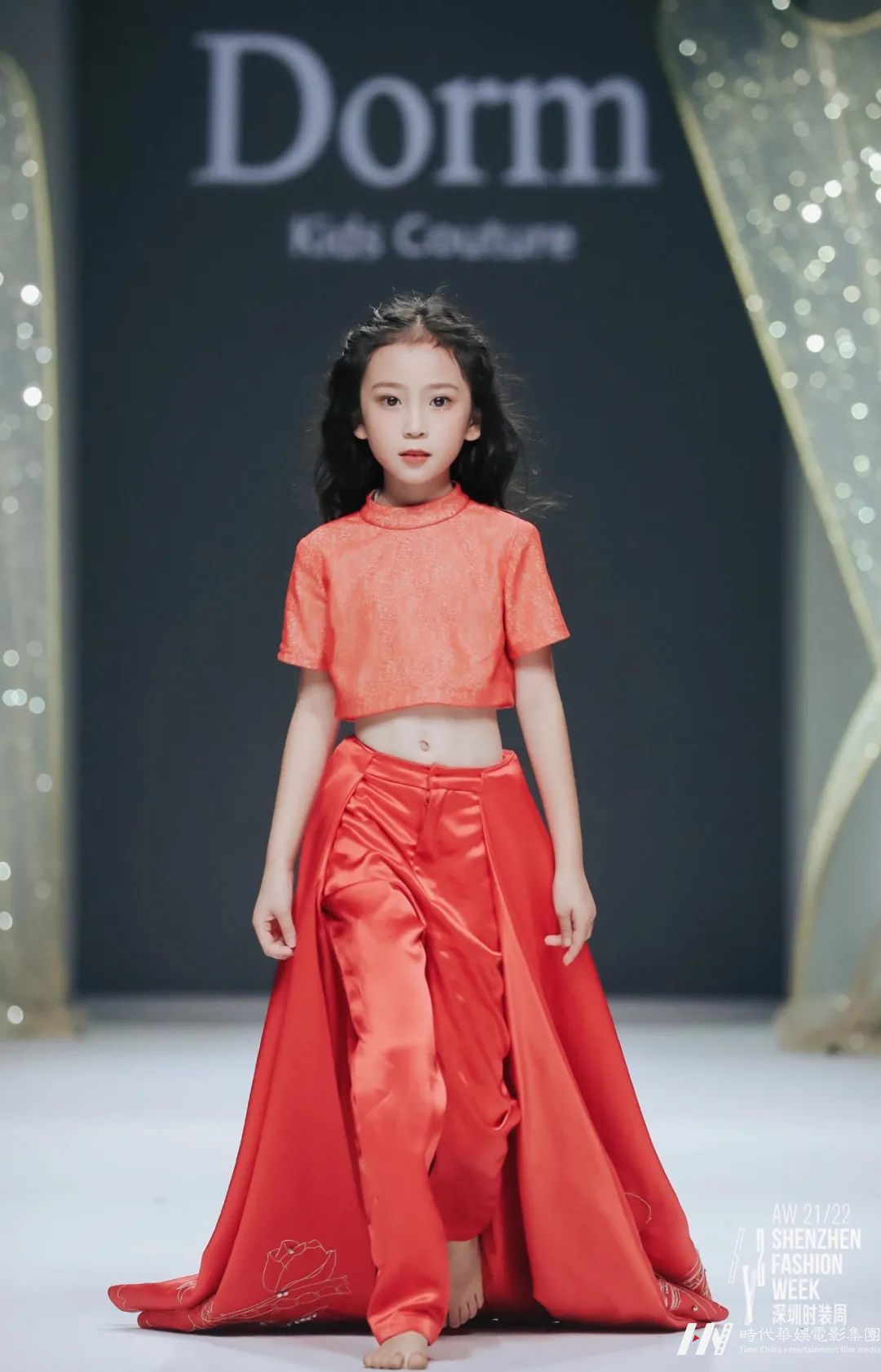S/S 2023深圳时装周 | 儿童礼服品牌DORM秀场往届回顾(图15) S/S 2023深圳时装周 | 儿童礼服品牌DORM秀场往届回顾(图15)