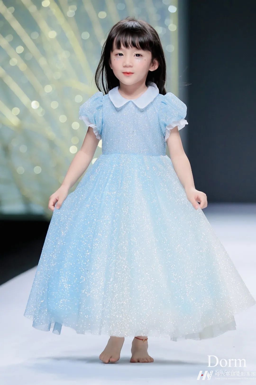 S/S 2023深圳时装周 | 儿童礼服品牌DORM秀场往届回顾(图18) S/S 2023深圳时装周 | 儿童礼服品牌DORM秀场往届回顾(图18)