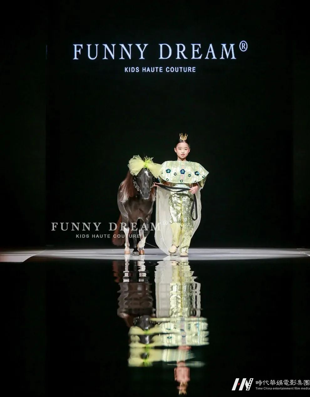 S/S 2023深圳时装周FUNNY DREAM品牌秀场报名招募中(图8)