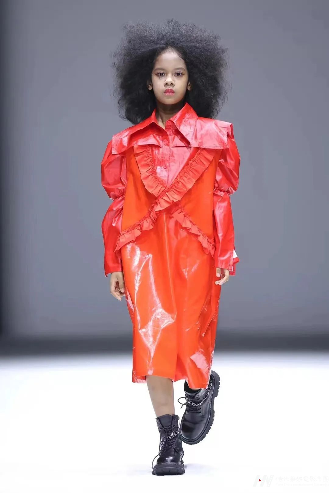 S/S 2023深圳时装周 | 高级定制品牌ENNE秀场往届回顾(图10) S/S 2023深圳时装周 | 高级定制品牌ENNE秀场往届回顾(图10)