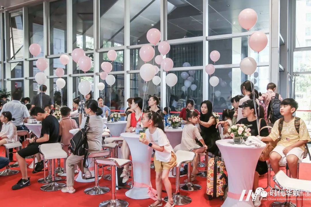 砥砺奋进,逐梦前行 | 环球童影集团十一周年诞辰(图102) 砥砺奋进,逐梦前行 | 环球童影集团十一周年诞辰(图102)