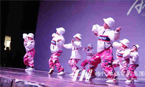 幼儿学街舞好吗？当然好！原来有这些好处！(图1)