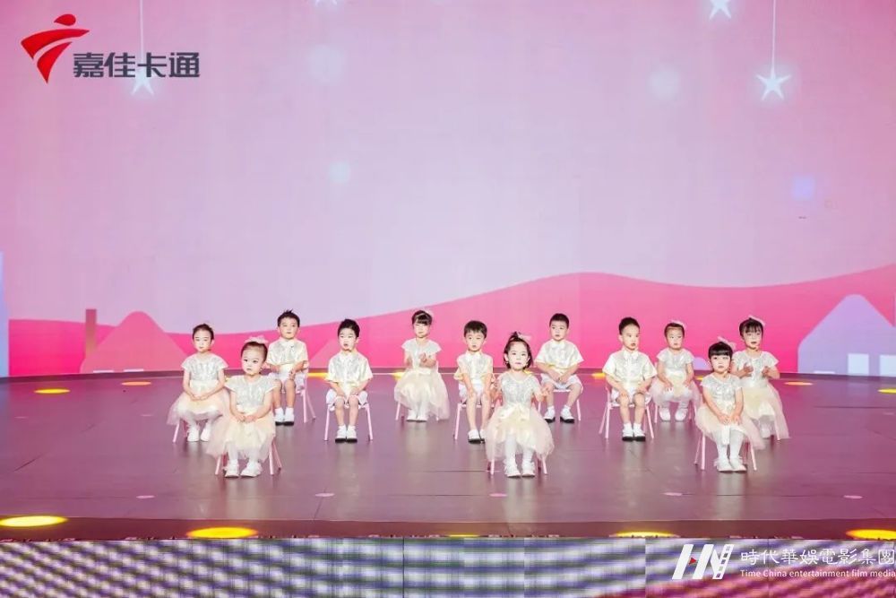 玉兔晓春，新岁年丰，2023年嘉佳全能星新春晚会即将到来(图10)