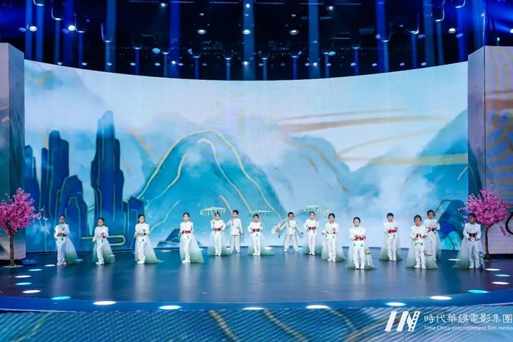玉兔晓春，新岁年丰，2023年嘉佳全能星新春晚会即将到来(图9)