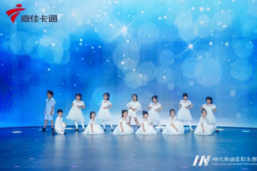 玉兔晓春，新岁年丰，2023年嘉佳全能星新春晚会即将到来(图28)