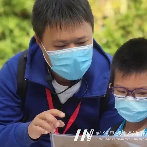 嘉佳卡通卫视:周末去哪儿游学营带你体验超人气双层巴士中轴线(图4)
