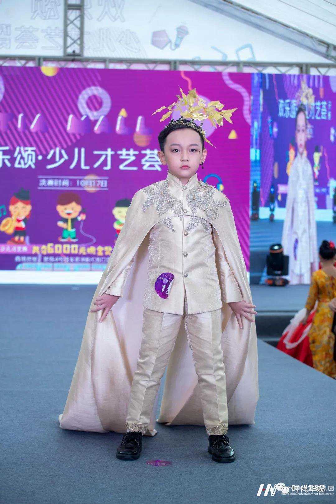 深圳地区少儿模特T台模特培训学校哪家好?(图2) 深圳地区少儿模特T台模特培训学校哪家好?02