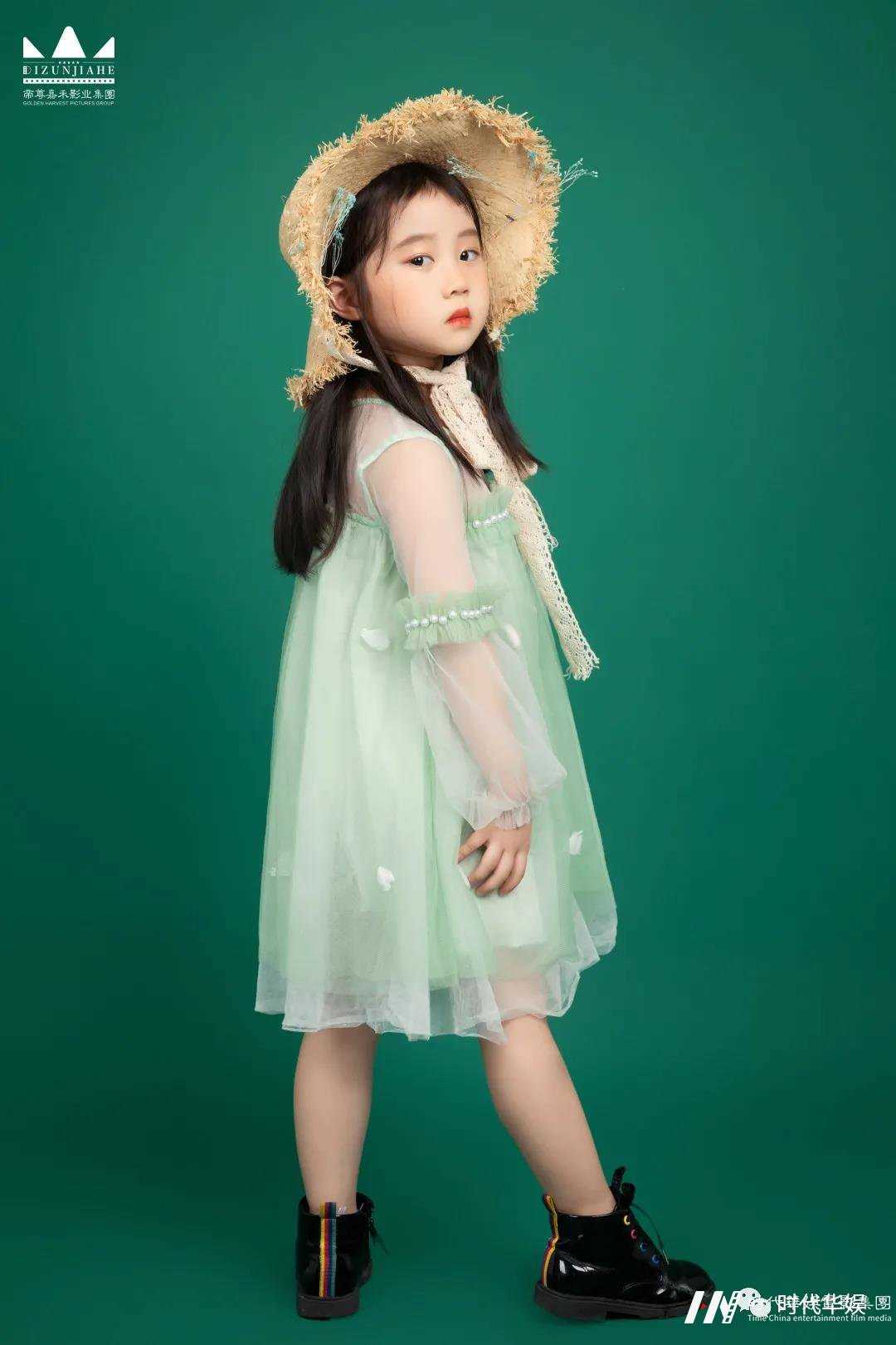 少儿模特培训能培养孩子的哪些能力?(图1) 少儿模特培训能培养孩子的哪些能力?01