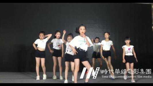 深圳少儿舞蹈培训班哪里好(图1) 深圳少儿舞蹈培训班哪里好01