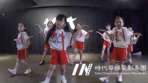 深圳少儿舞蹈培训班学费-孩子学跳舞的好处(图2) 深圳少儿舞蹈培训班学费-孩子学跳舞的好处02