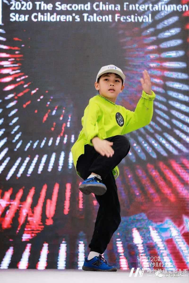 少儿街舞的魅力在哪里,为什么现在那么火?(图1) 少儿街舞的魅力在哪里,为什么现在那么火?(图1)