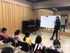 少儿学声乐培训要先分清楚声乐的三种唱法在选择对应主教老师