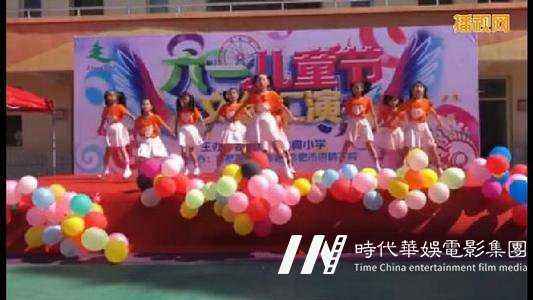 孩子很喜欢上台演讲应该给他报一个少儿口才培训班系统学习吗?(图1) 孩子很喜欢上台演讲应该给他报一个少儿口才培训班系统学习吗?(图1)