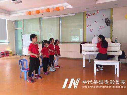 儿童变声期前学声乐培训主要是为了培养孩子的声乐兴趣(图1) 儿童变声期前学声乐培训主要是为了培养孩子的声乐兴趣(图1)