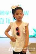 给小女儿在深圳报个舞蹈培训课好吗？