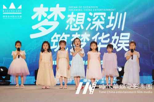 深圳为什么要让孩子去学小主持人培训?(图1) 深圳为什么要让孩子去学小主持人培训?(图1)