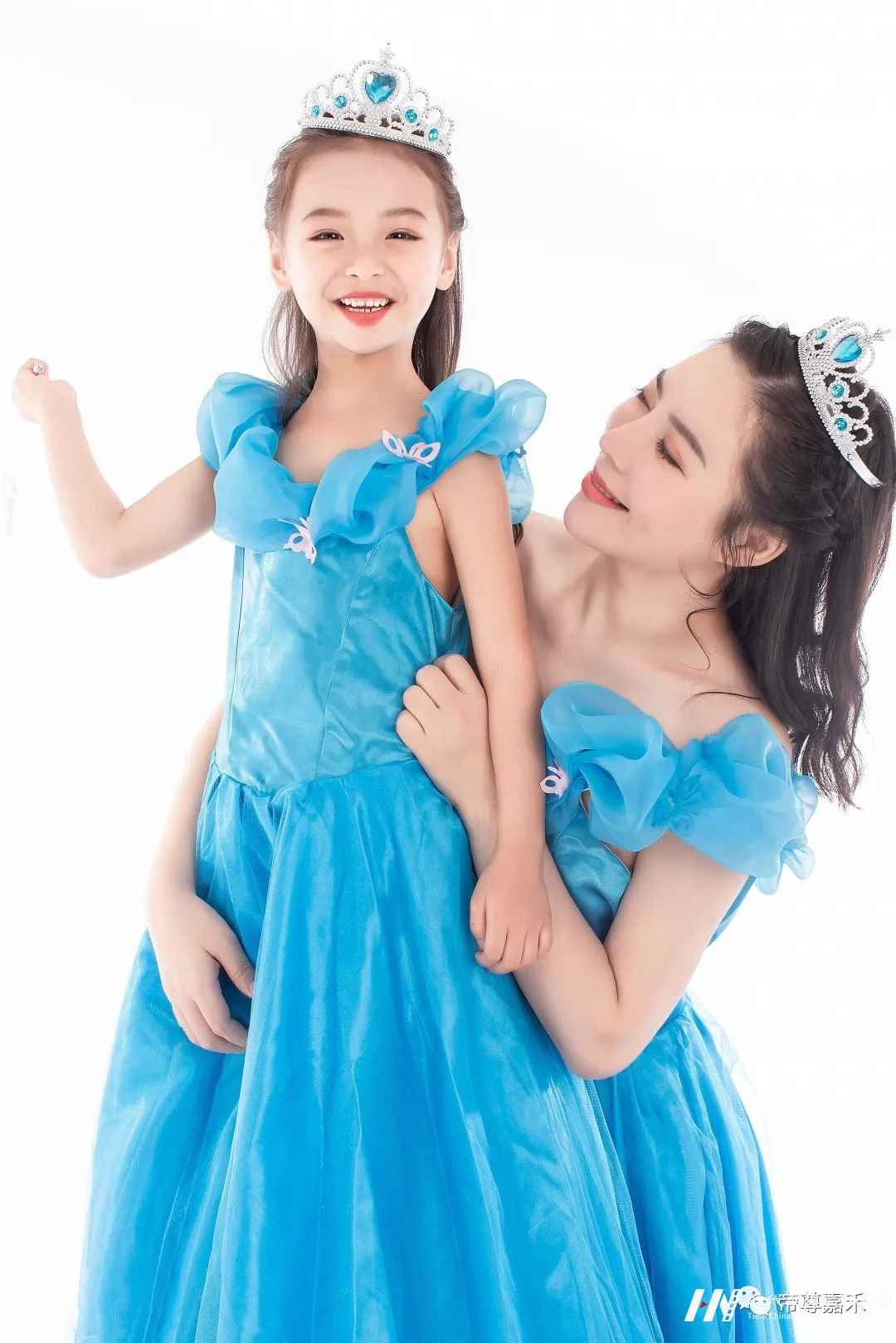 儿童模卡casting精选 | 时尚亲子照·风格多变王悦溪(图8) 图片