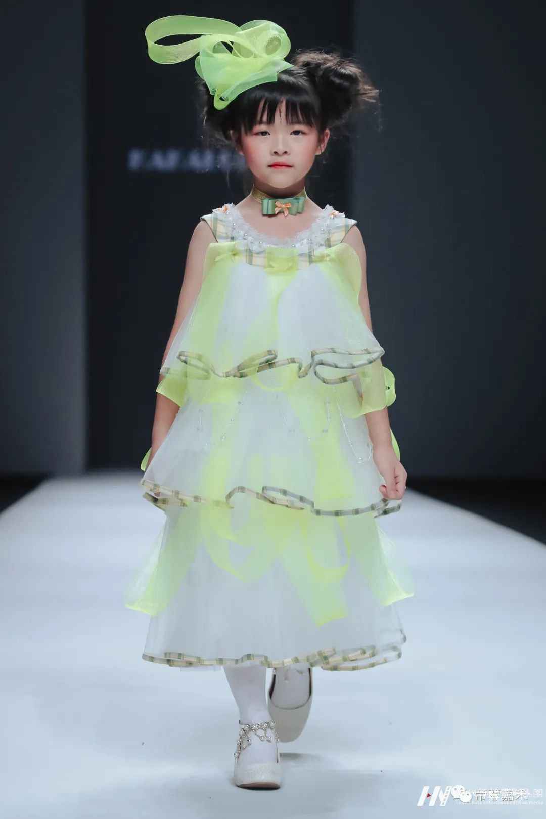 2021深圳时装周环球童影童模秀场回顾(图19) 2021深圳时装周环球童影童模秀场回顾(图19)