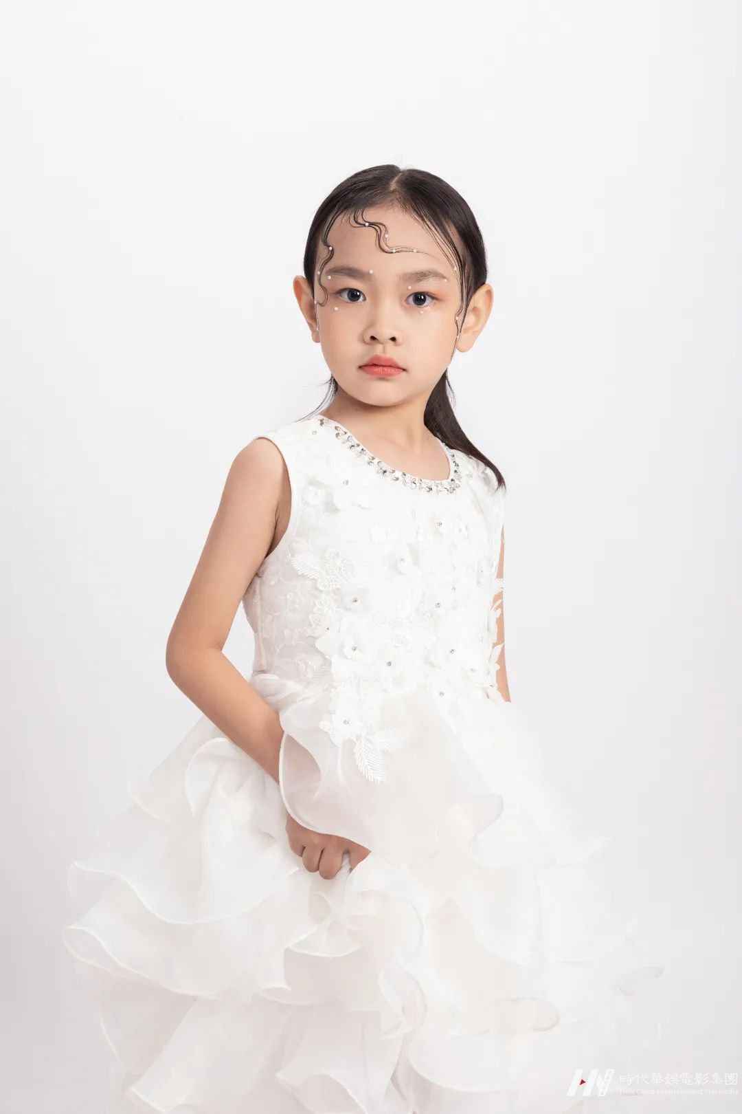 0092bd848a4cf04cdb2dc9416d6b100.jpg 图片