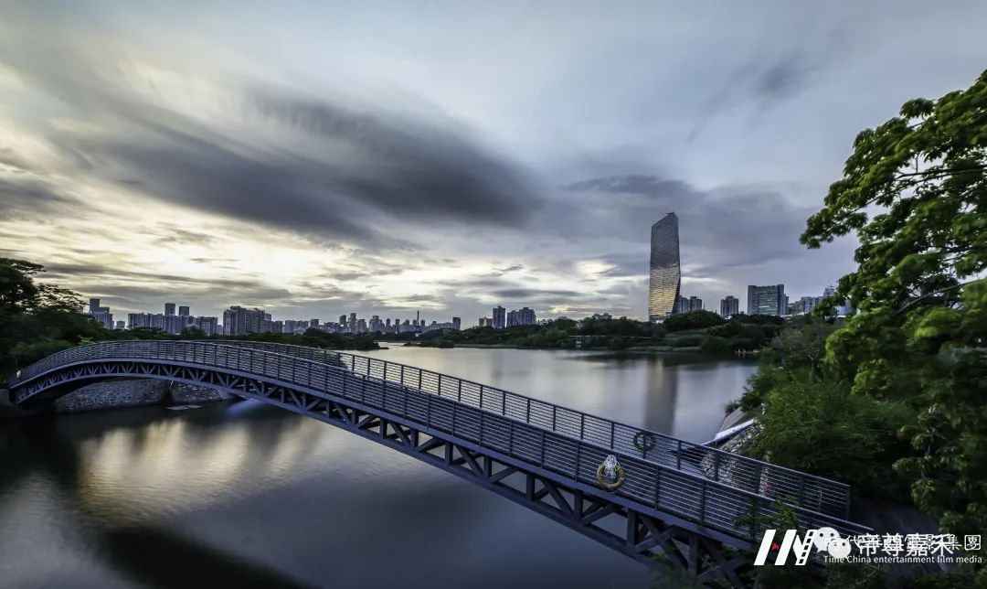 未来超模全国总决赛 | 是未来超模,也是绿色小精灵(图6) 图片