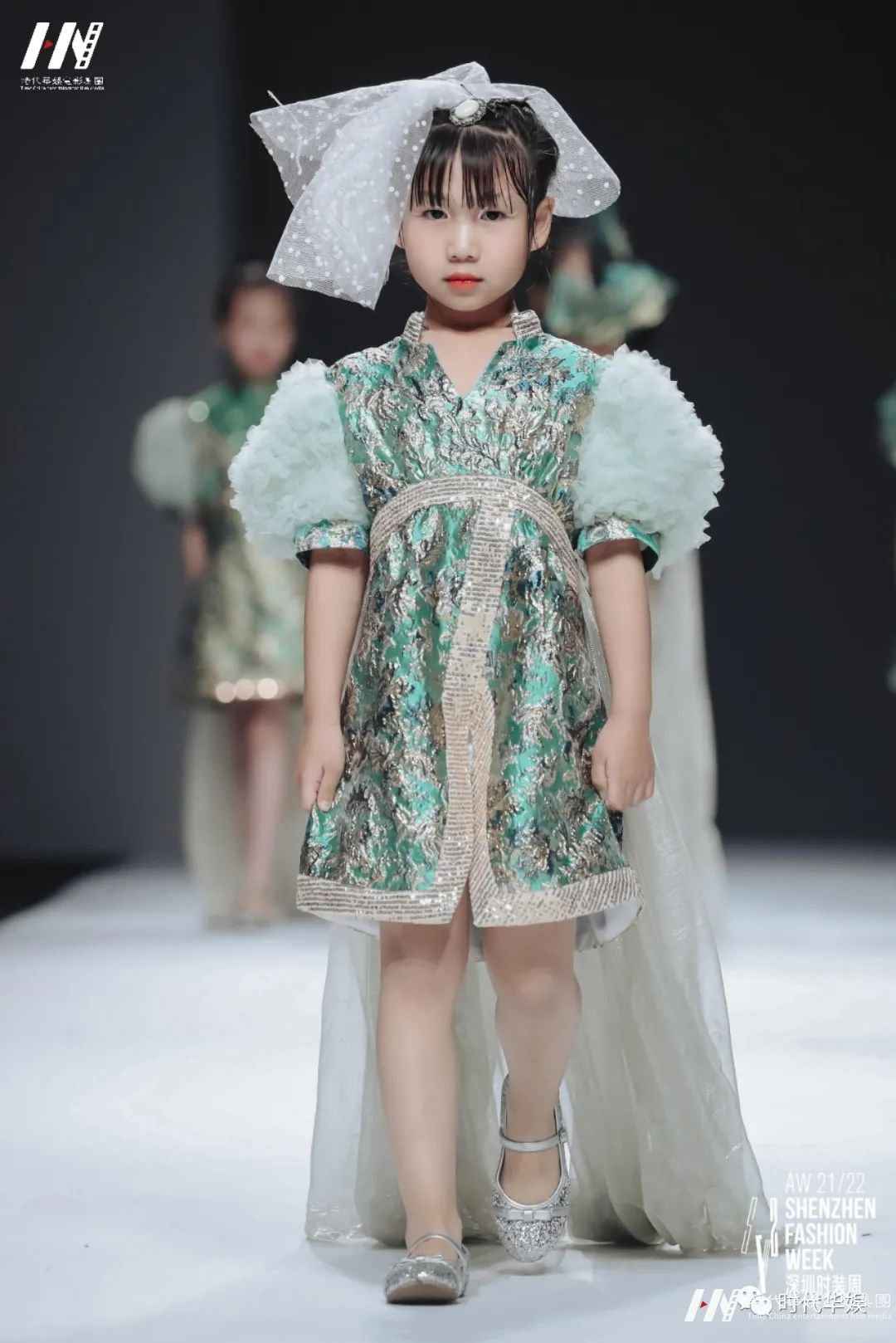 2022S/S深圳时装周 | 高定礼服品牌Funny Dream童模招募中!(图6) 图片