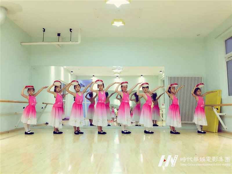 秋天到了、练习儿童舞蹈的孩子应该注意什么?(图1) 儿童舞蹈,少儿舞蹈,少儿培训
