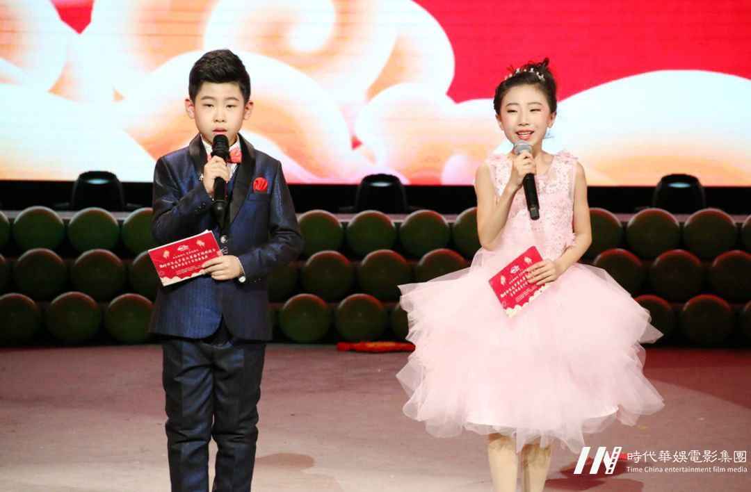 环球童影少儿主持:孩子很难管教?这三个方法告诉你(图1) 少儿主持,儿童主持,少儿培训,少儿播音