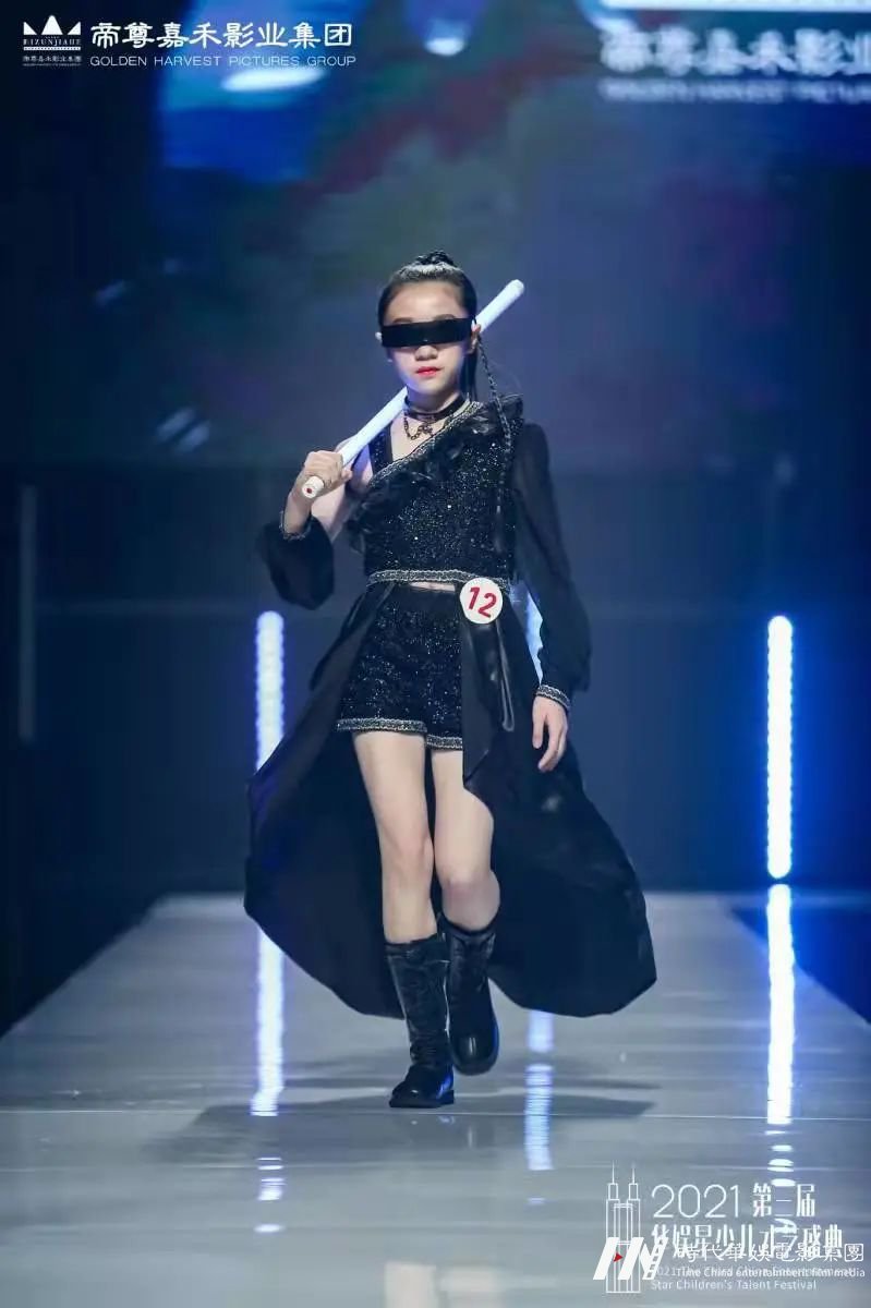第三届华娱星少儿才艺盛典华娱星模特赛道回顾(图14) 图片