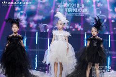 明星父母都在培养孩子走秀，少儿童模培训到底有什么魅力？