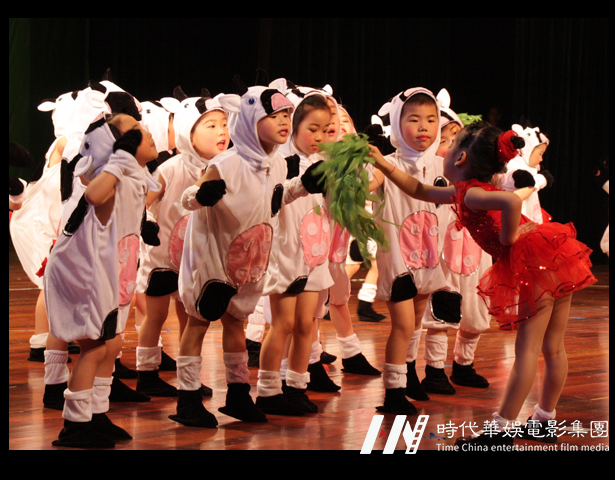 让孩子从小学习少儿街舞是利是弊 专家这样分析!(图1) 让孩子从小学习少儿街舞是利是弊 专家这样分析!(图1)