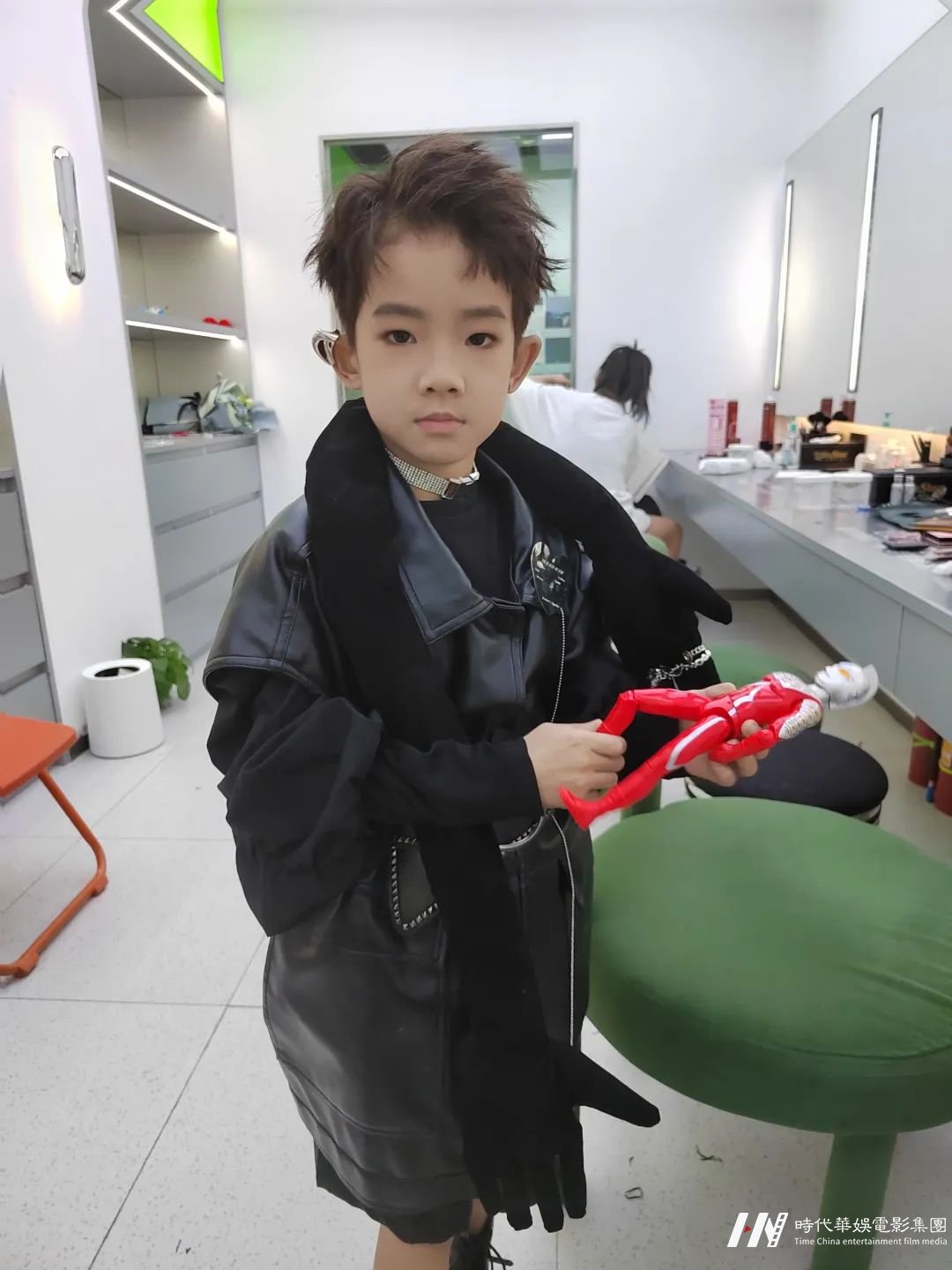 网络人气亚军封懿轩 肆意少年 无惧未来 | 穿越千年 我们正当潮少儿演出(图3) 图片