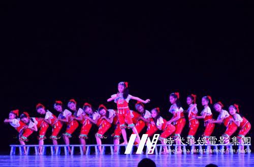 最实用的少儿舞蹈基本功练习方法(图1) 最实用的少儿舞蹈基本功练习方法(图1)