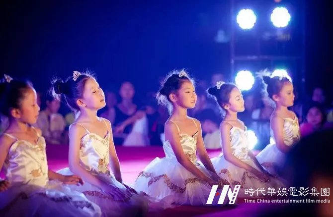 学习少儿舞蹈为什么一定要参加考级?(图1) 学习少儿舞蹈为什么一定要参加考级?(图1)