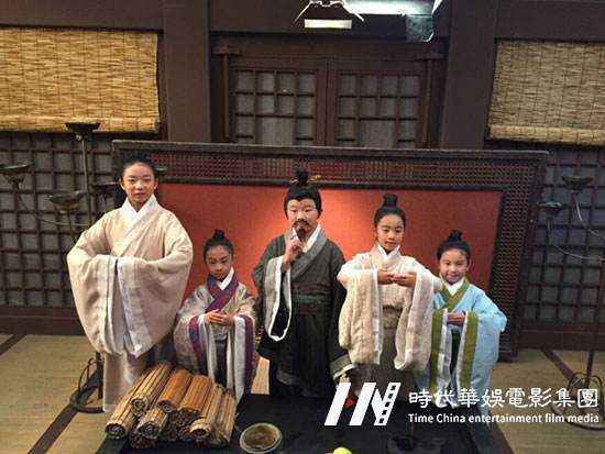 ​少儿学表演年龄是多少岁？