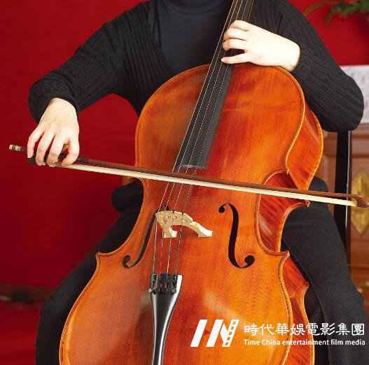 环球童影少儿艺术团大提琴课程