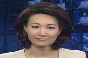 摘下头套教的新闻联播主持人李梓萌你如何培养主持人气质